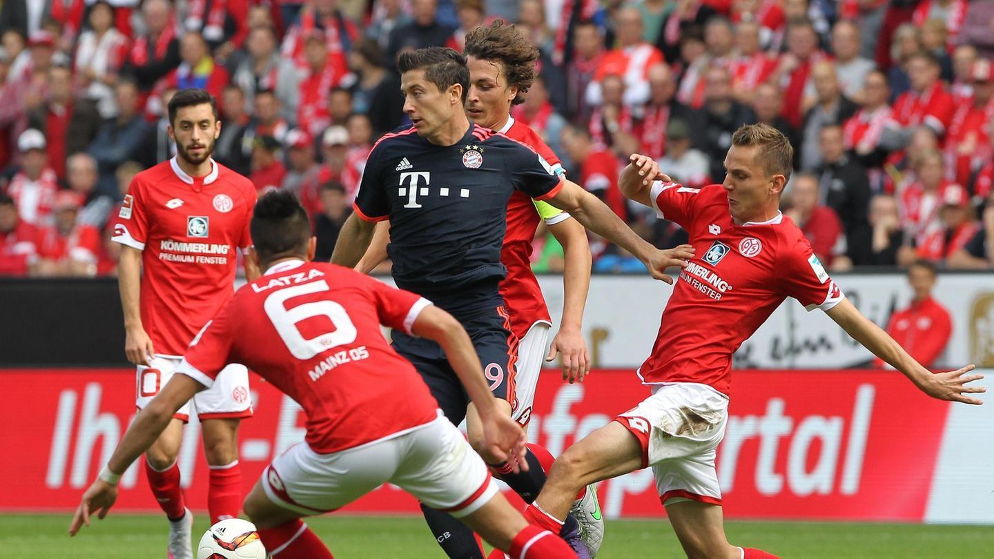 那个受伤倒地的瞬间让人揪心