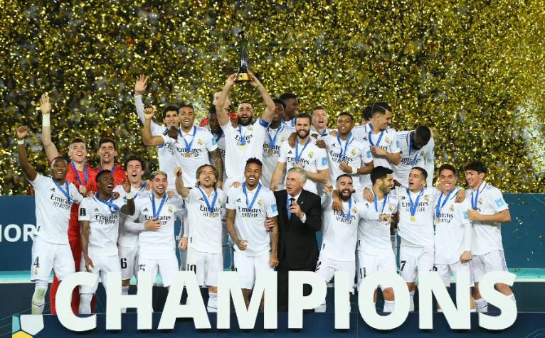 CBA：山东男篮主场大胜宁波