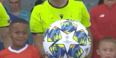 罗马诺：拜仁接近和小将卡夏诺-基亚拉就续约达成协议（罗马诺：拜仁与小将卡夏诺-基亚拉续约谈判接近敲定）