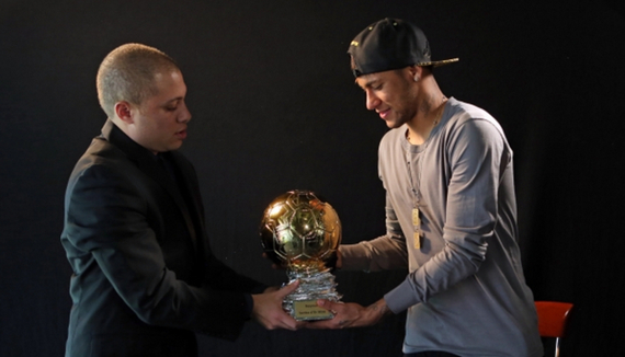 替补球员爆发助球队锁胜