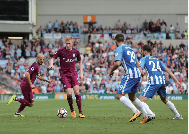 姐姐力挺C罗：他扛着葡萄牙20年，怎么会担心那些批评家？（C罗获姐姐声援：为葡萄牙拼搏20年，岂会在乎批评？）