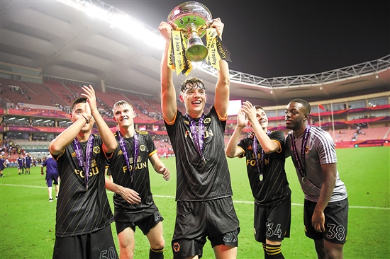 张帅转战福地再拔高个人排名，网友趣评：缺席全运会姐姐成大赢家