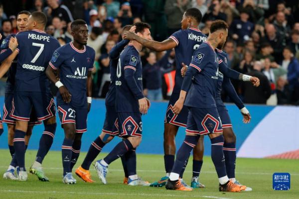 54球追平2015年的C罗，姆巴佩升至皇马球员自然年进球榜第四