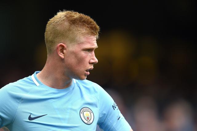 知识！哈兰德晒出与索尔斯克亚的合影，表示向后者取经（哈兰德晒与索尔斯克亚合照：向其请教经验）