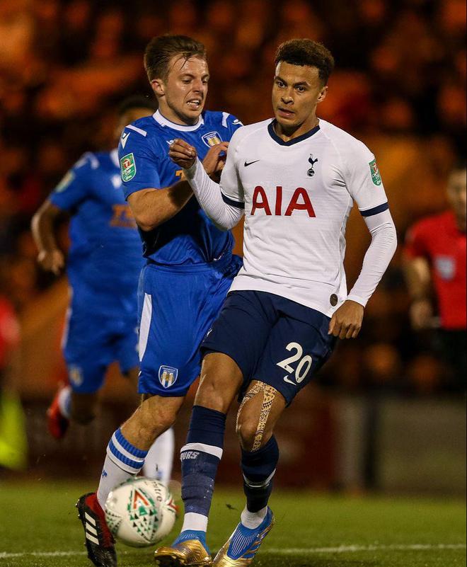 欧足联官方：我们计划到2030年为女足投入10亿欧元（欧足联官宣：2030年前将向女足投入10亿欧元）