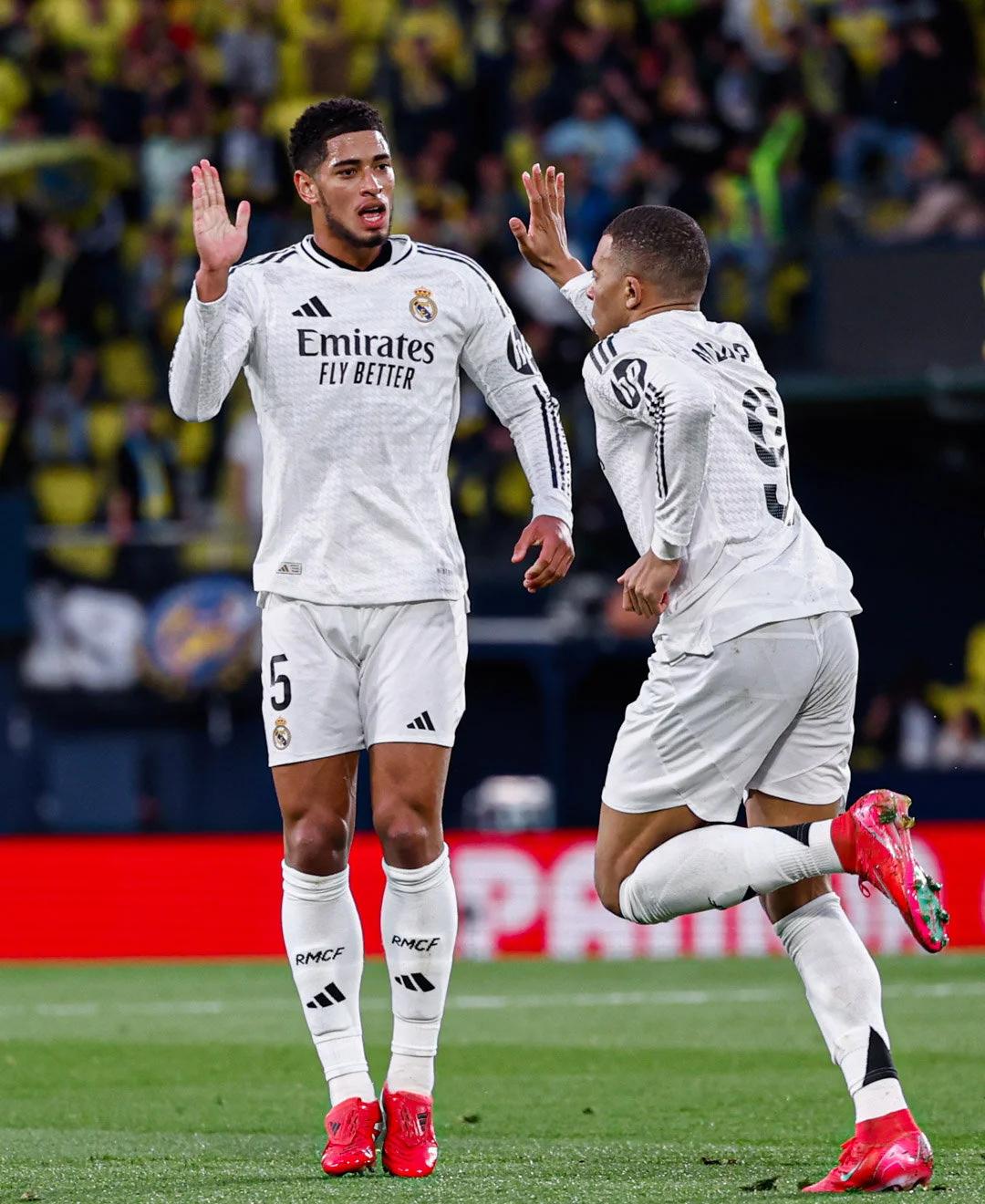 篮球火箭球员赛季得分持续增长