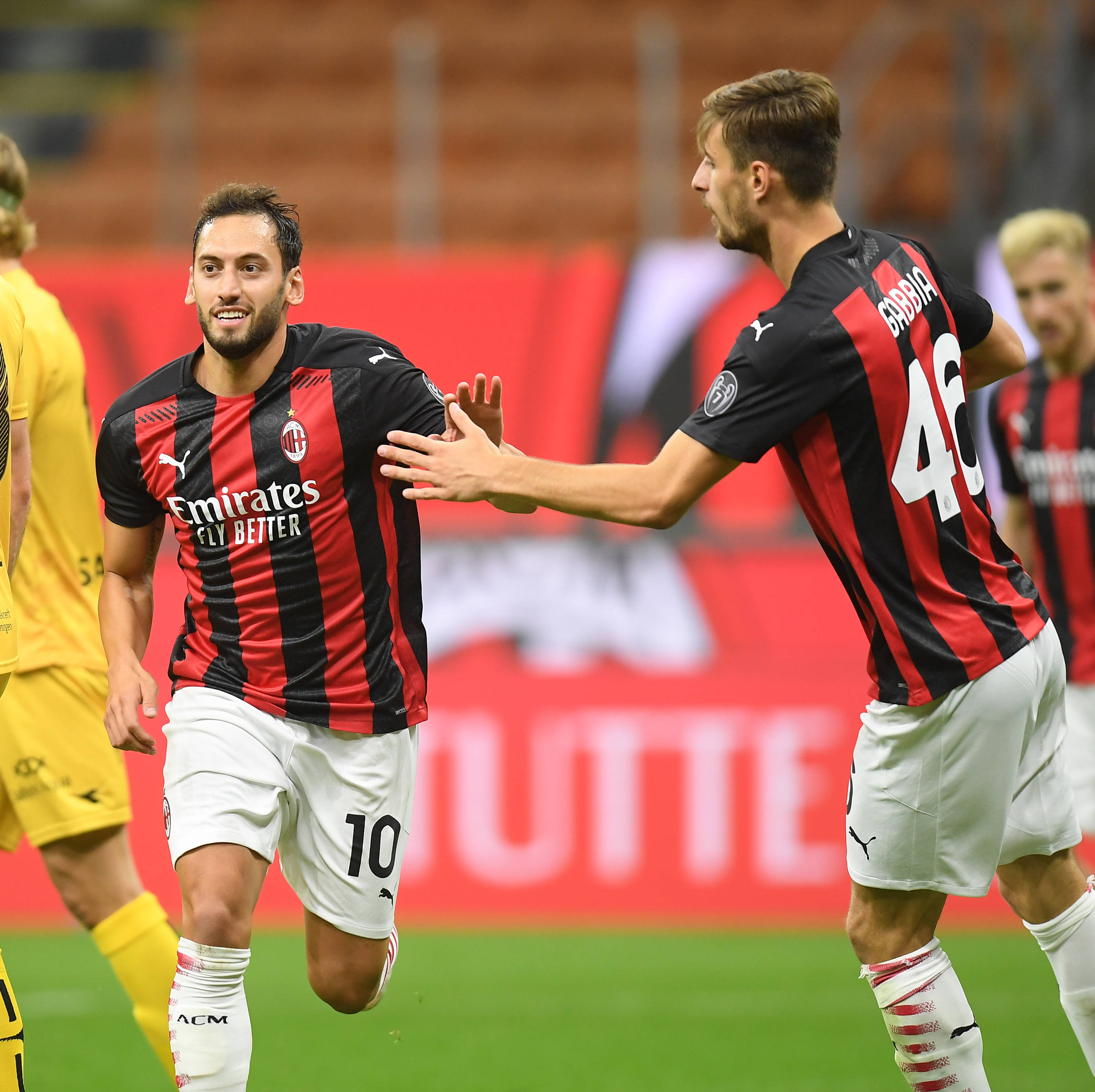 阿森纳和拜仁本赛季欧冠都没落后过，拜仁领先时长最长